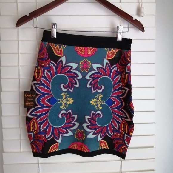 Fun Bodycon Bandage BEBE Mini skirt - Picture 1 of 3